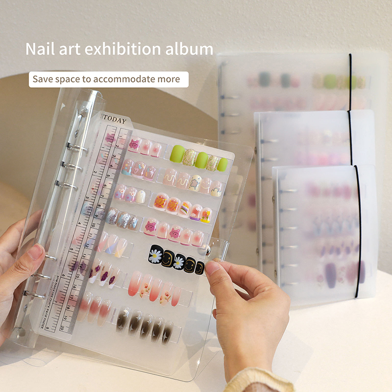 新しいネイルアート作品収納ブック 大容量展示フォトアルバム  - Nail Art One Piece のレビューと価格
