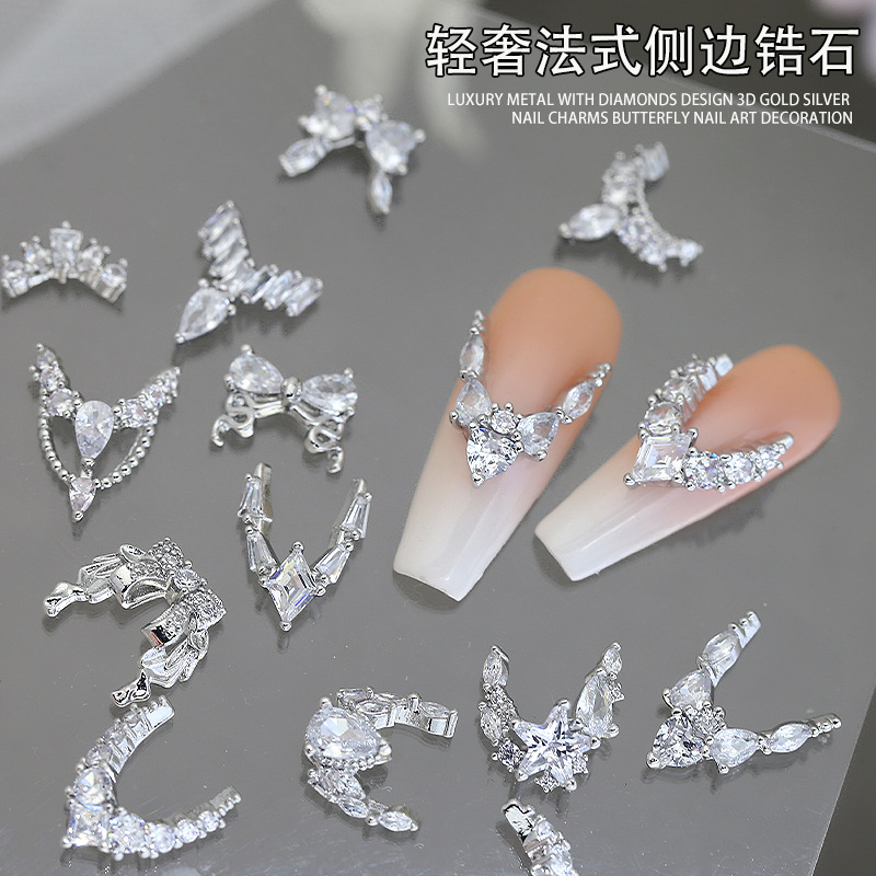 3 個の高級スパークルフルジルコンフレンチ三日月エッジダイヤ - Nail Art Lotso のレビューと価格