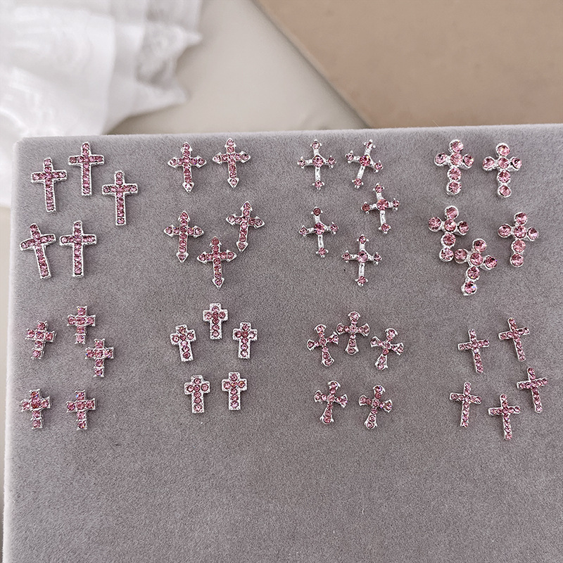10 個パンクスパークルピンクダイヤモンド象嵌クロスシルバー - Nail Art Lotso のレビューと価格